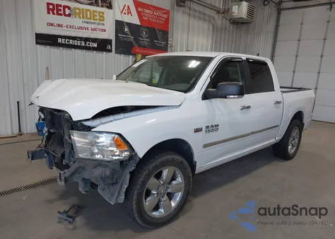 2016 Ram 1500 Big Horn z USA, uszkodzony, nr VIN 1C6RR7LT1GS422425